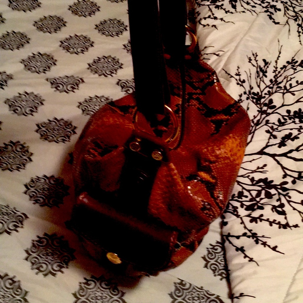 Italian snake and leather hang bag